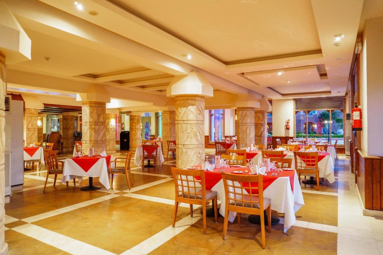 Charmillion Club Aquapark Hotel ชาร์มเอลชีค ภายนอก รูปภาพ The restaurant