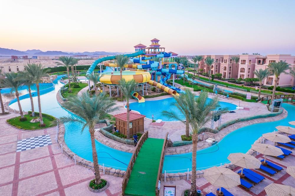 Charmillion Club Aquapark Hotel ชาร์มเอลชีค ภายนอก รูปภาพ Aqua Park at Hilton Hurghada